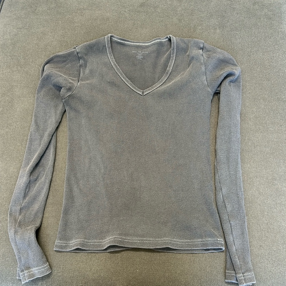brandy melville long sleeve